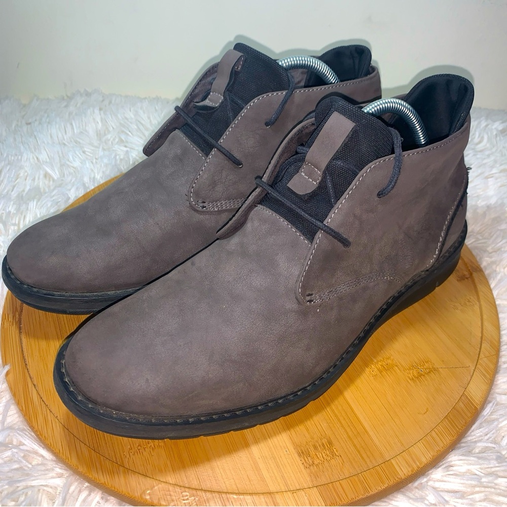 Kenneth Cole Reaction Casino Chukka Men’s Boot Size 10.5 Dark Grey